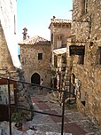 Les ruelles pittoresques d'Eze-Village dans les Alpes-Maritimes.