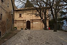 Facciata ex Convento Scalzi Urbino.jpg