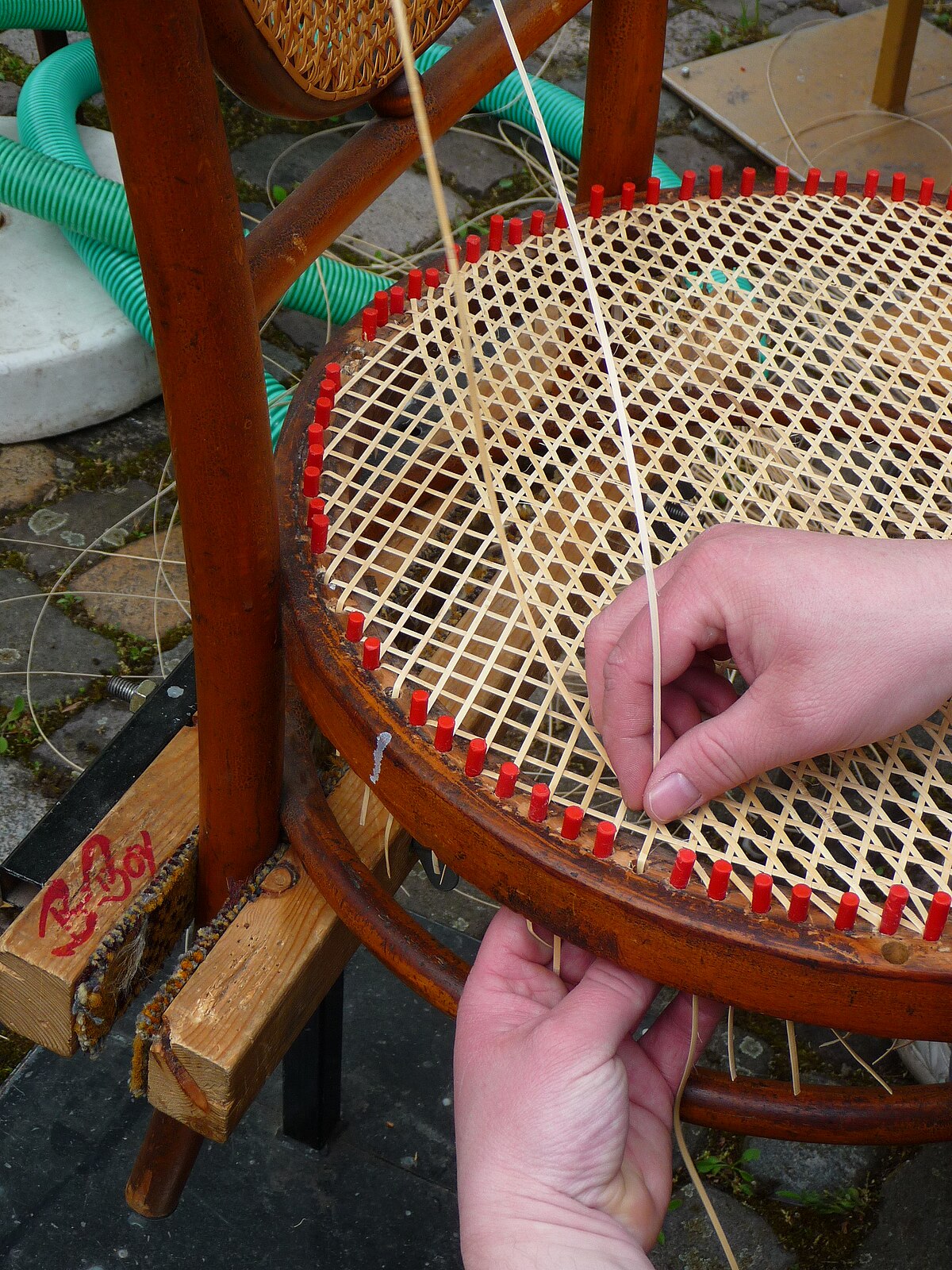Chair Caning Instructions - Basic Chair Design