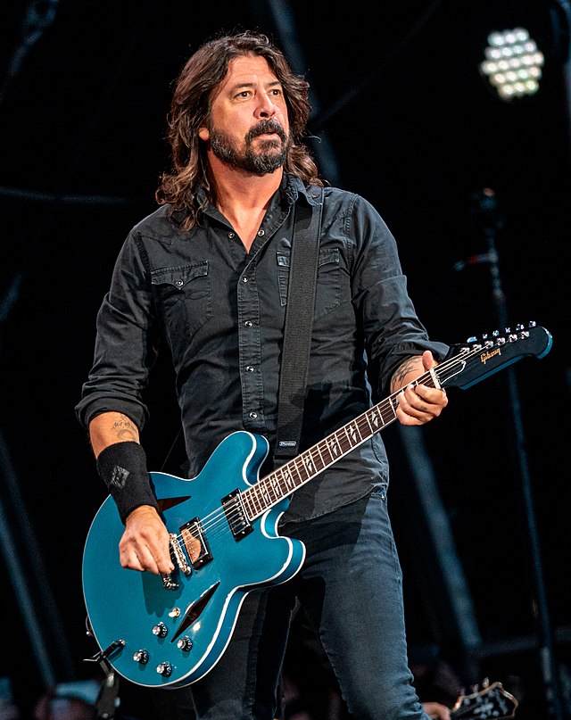 Dave Grohl diz qual é a melhor banda que já abriu para o Foo Fighters