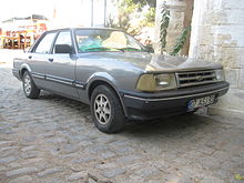 Ford Taunus, last edition produced in Turkey until 1994 FordTaunusinAntalyafront.JPG