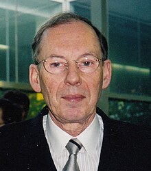 François Beauvy, l' 1er éd marche 2003, i pérzinte s' thèse éd doctorat à l'univarsitè Paris X - Nanterre.