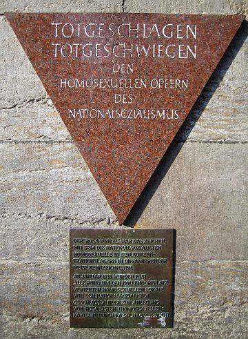 Memorial in Berlin: "Struck DeadHushed UpThe homosexual victims of Nazism"