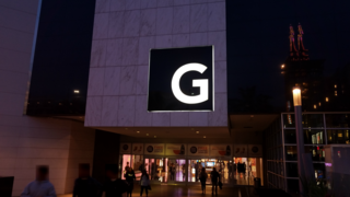 <span class="mw-page-title-main">Glendale Galleria</span> Shopping mall in Glendale, California