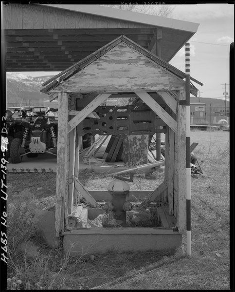 File:HOSE WINDING SHED, NORTH (FRONT) SIDE, VIEW TO SOUTH, WITH SCALE. - Cedar City Automotive Repair Shop, Hose Winding Shed, 820 North Main Street, Cedar City, Iron County, UT HABS UT-139-D-2.tif