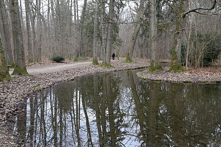 Hartmannshofer Bach im Hartmannshofer Park Muenchen 7