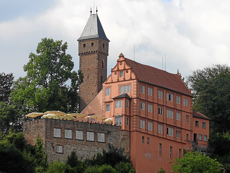 File:Hirschhorn Burg1.JPG