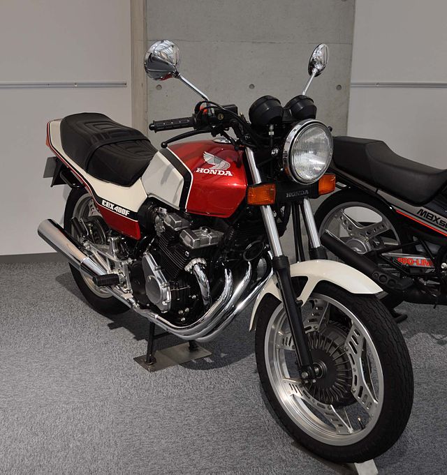 ホンダ　HONDA CB750F 集合マフラー　ヨシムラ  4-1  旧車　族車