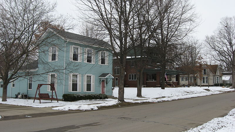 File:Houses in the Toner Historic District.jpg