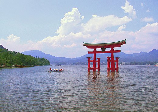 Het Itsukushima-schrijn, een shintoheiligdom en UNESCO-Werelderfgoed