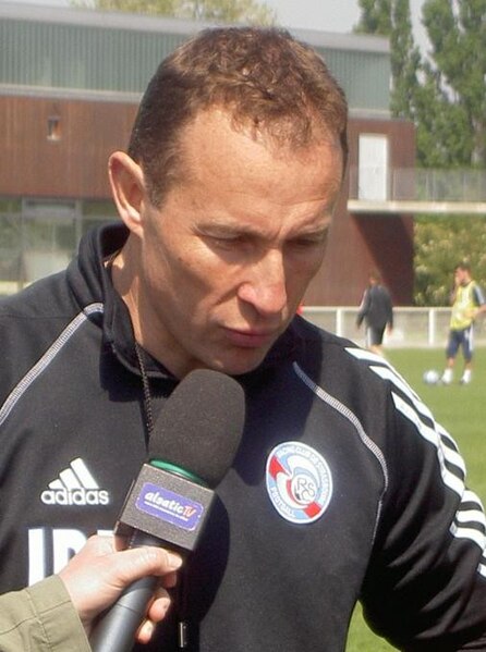 File:Jean-Pierre Papin, 2006.jpg