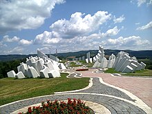 File:Kadinjača_spomen_park.jpg