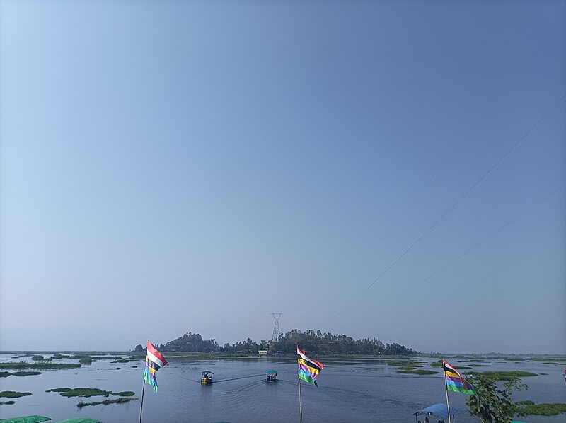 File:Karang Island — as seen from a shore of Thanga Island — Loktak Lake (Loktak Sea) — Boats and canoes — Meitei traditional flags 04.jpg