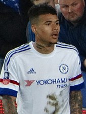 Kenedy playing for Chelsea in 2016