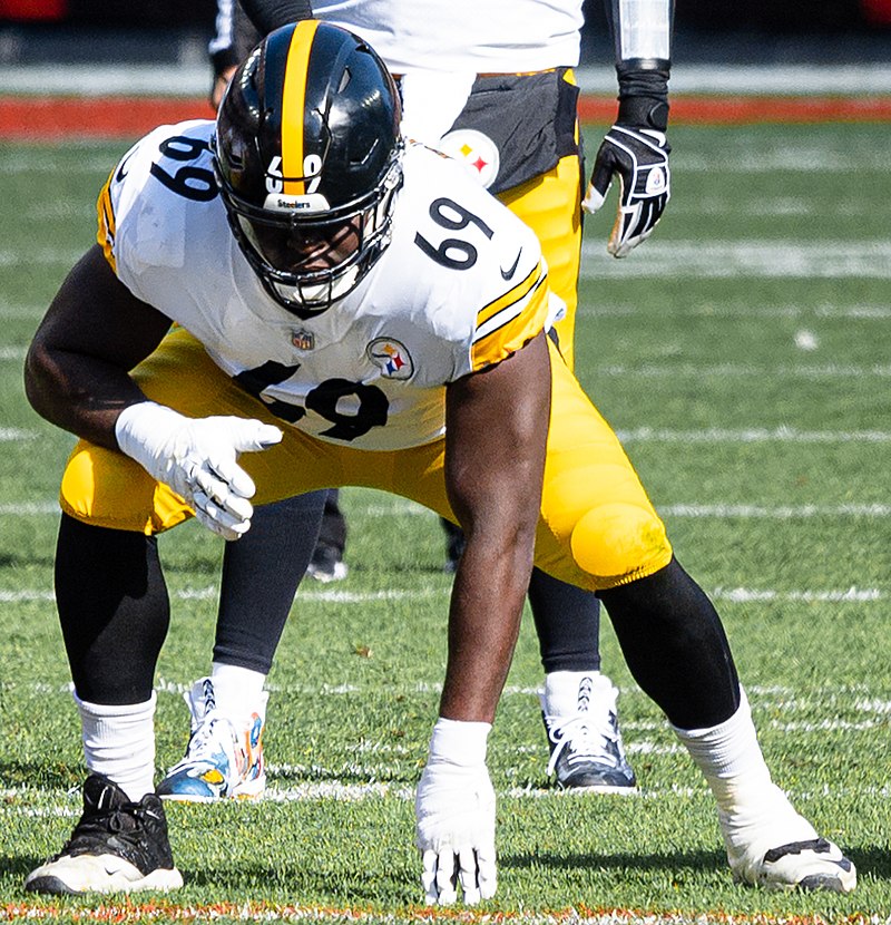 PITTSBURGH, PA - DECEMBER 11: Pittsburgh Steelers guard Kevin Dotson (69)  looks on during the national football league game between the Baltimore  Ravens and the Pittsburgh Steelers on December 11, 2022 at