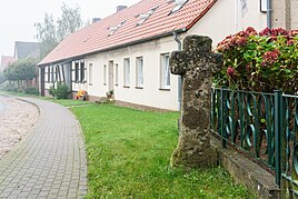 Kamienny krzyż w Kleinau