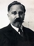 Lev Kamenev 1920s (cropped)(b).jpg