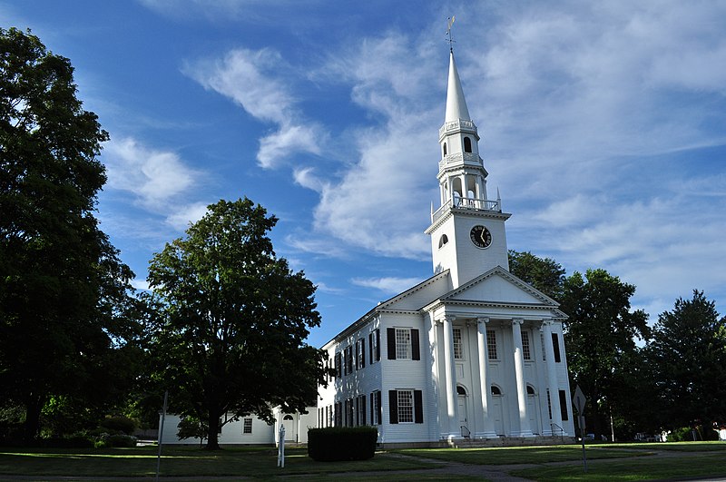 File:Litchfield, CT - First Congregational Church 02 (9371954931).jpg