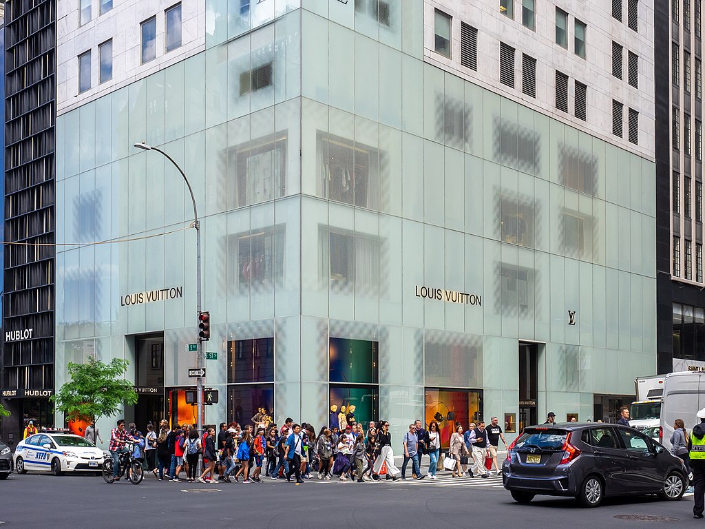 Louis Vuitton New York 5th Avenue store, United States