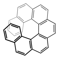 Chemie: Die molekulare Helix in (M)-(−)-Heptahelicen weist Helizität wie ein Linksgewinde auf.