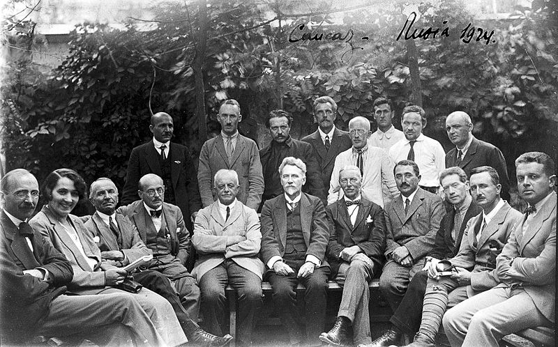 File:Malaria Commission of the League of Nations. Photograph, 192 Wellcome L0011635.jpg