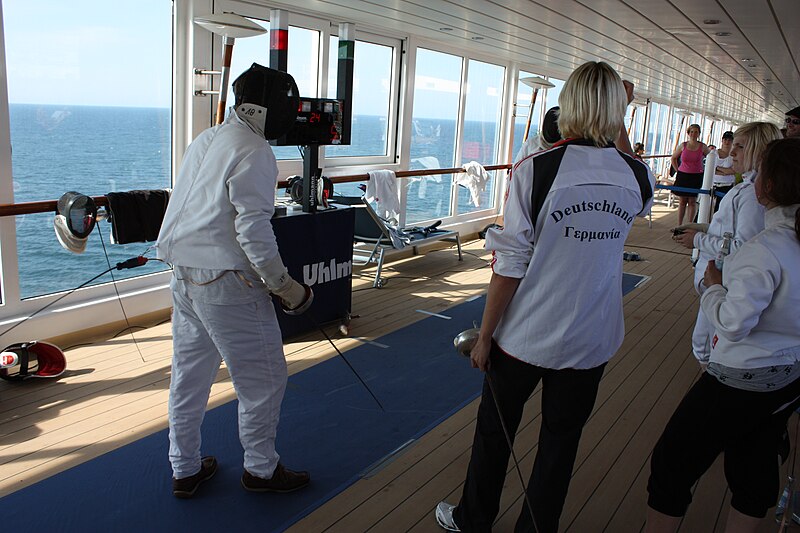 File:Mein Schiff an Deck Seetag eins Ostsee 2009 018.JPG