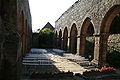 Ruine der Klosterkirche von Osten