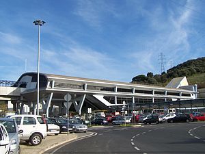 Metro Lisboa Lizbon Senhor Roubado station.jpg