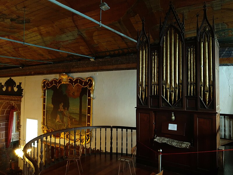 File:Monte, Madeira, Igreja de Nossa Senhora do Monte, organ.jpg