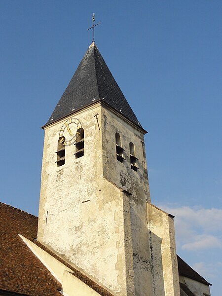 File:Moussy-le-Neuf (77), église Saint-Vincent, clocher 2.JPG