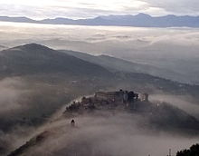 Il Castello della Civita Falconara visto da Civitavecchia in autunno