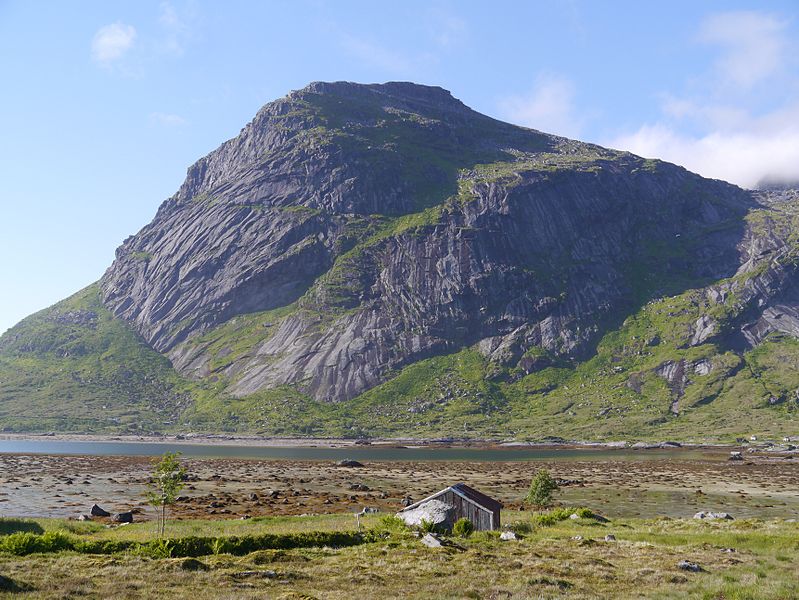 File:Nordland Lofoten 30.JPG