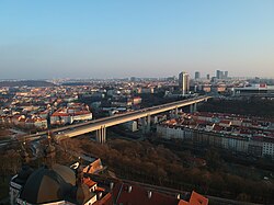Nuselský most ze strany Karlova (z dronu)