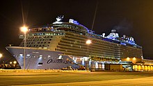 Ovation of the Seas at inner harbour of Fremantle Harbour, Western Australia in 2016 December Ovation of the Seas, Fremantle, 2016 (02).jpg
