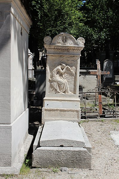 File:Père-Lachaise - Division 27 - Théodore Joseph Napoléon Jacques 04.jpg