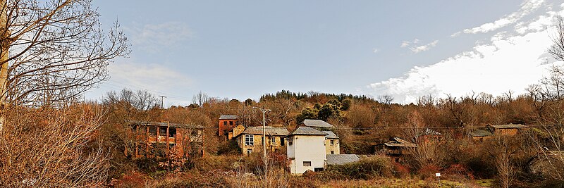 File:Panorámica de Cerezal de Tremor.jpg