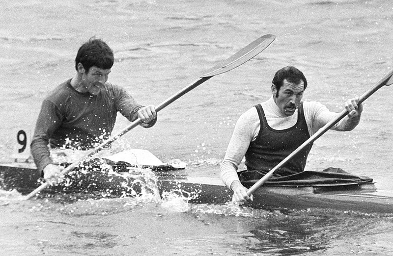 File:Paul Hoekstra and Jean-Pierre Burny in 1975.jpg