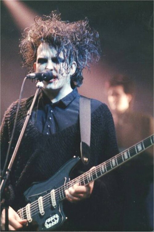 Robert Smith with the Cure during the 1989 Prayer Tour