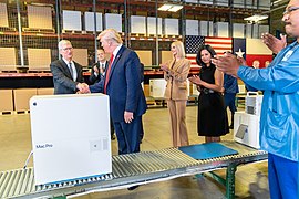 President Trump Tours the Apple Manufacturing Plant (49099985198).jpg