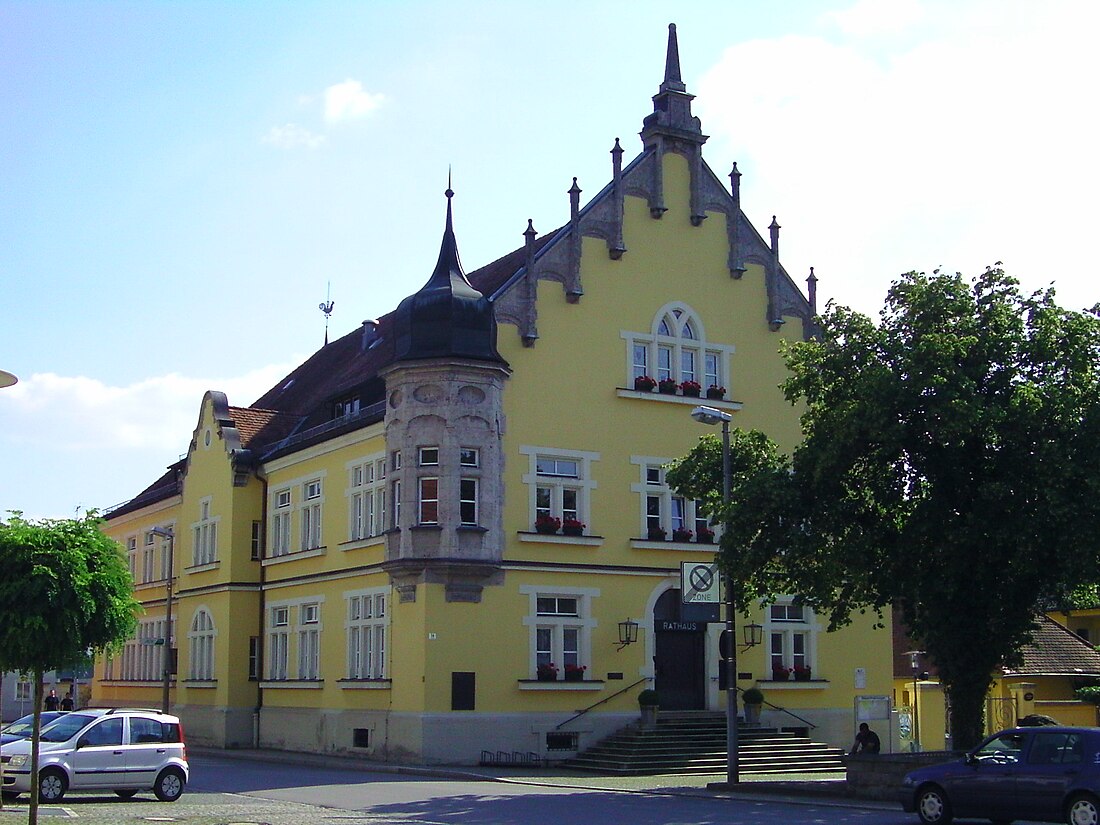 File:Rathaus Bogen.jpeg