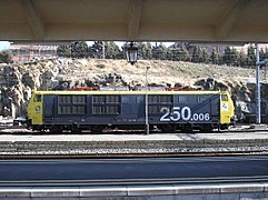 Renfe 250 stopped at Ávila