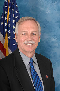 Vic Snyder American politician