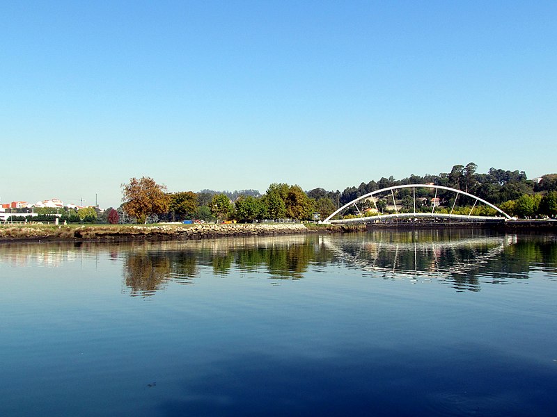 File:Rio Lerez puente - panoramio.jpg