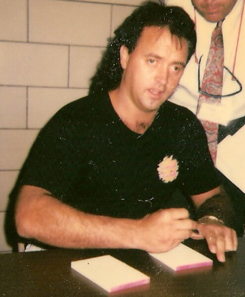 Gibson at an autograph signing in 1991