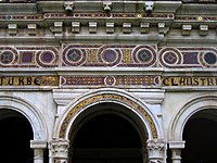 Kozmatska dekoracija iz samostana San Paolo fuori le Mura, Rim.