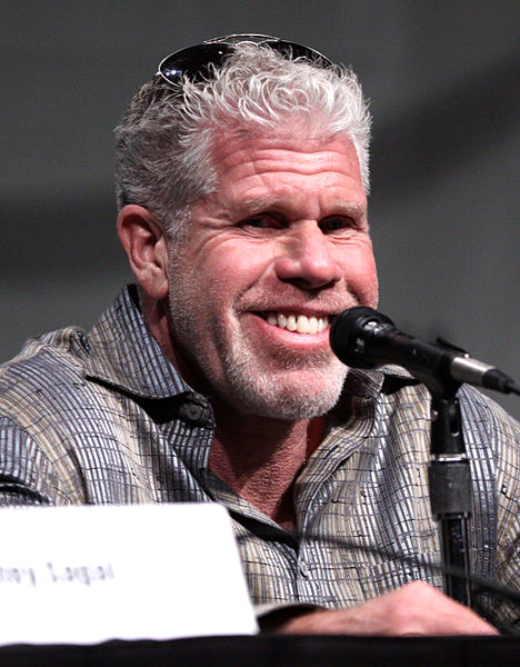 File:Ron Perlman by Gage Skidmore 3.jpg