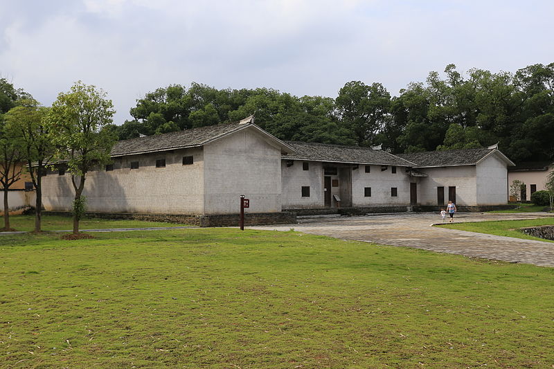 File:Ruijin Shazhouba Geming Jiuzhi 2014.05.30 16-06-03.jpg