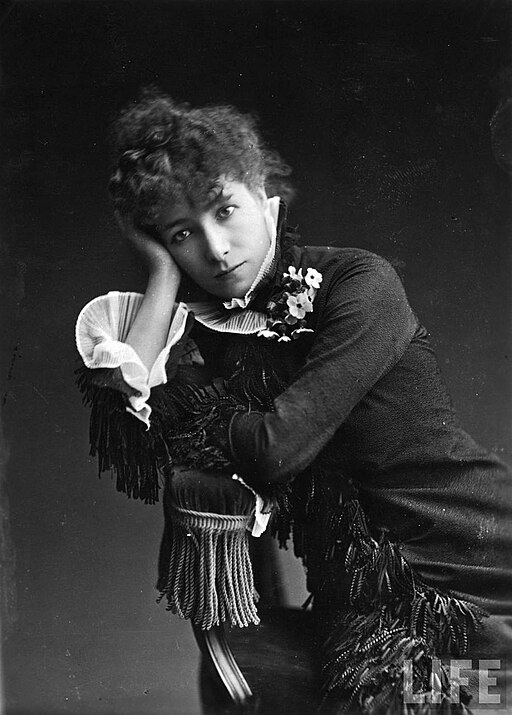 Sarah Bernhardt by Nadar