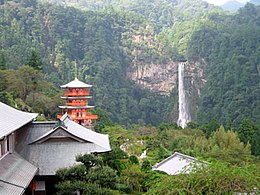 Vodopád Nači od kláštera Seigantodži