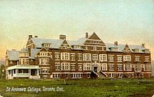 St. Andrew's College in Rosedale, Toronto, circa 1910s, prior to the move to Aurora, Ontario St. Andrews College Toronto.JPG